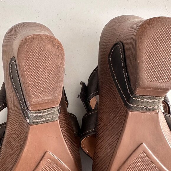 Sanita Leather Wedge Sandals Size 39 Made in Portugal Buckle Strappy Comfort - Picture 4 of 9